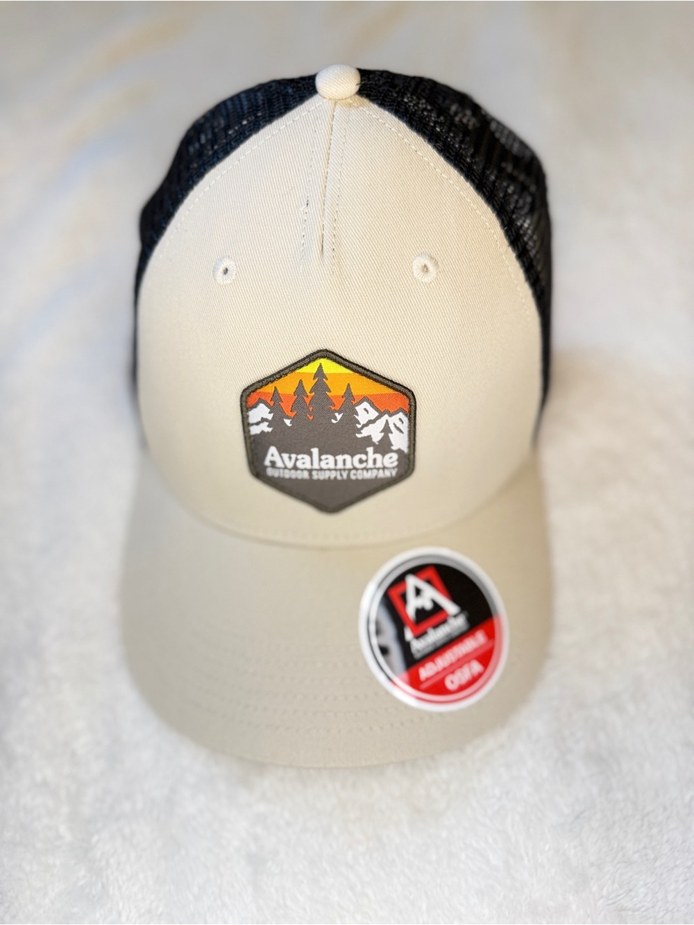 Avalanche Outdoor Supply Company Two-Tone Trucker Hat - Beige & Black